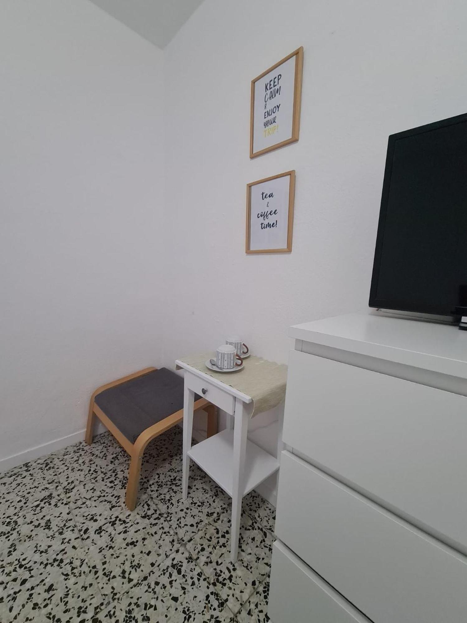 Eeb Private Room Habitacion Privada En Piso Compartido La Laguna  Zewnętrze zdjęcie